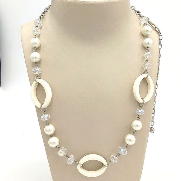 Funky Faux Pearl & Crystal Necklace - White & Silver - Picture 6 of 7